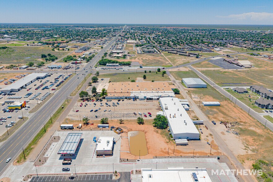 More Photos Of 1345 NW 101, Andrews Manufacturing For Sale