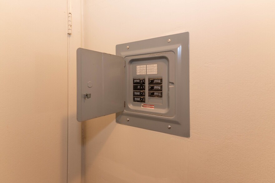 More Photos Of 3405 Glen Ave, Baltimore Apartments For Sale