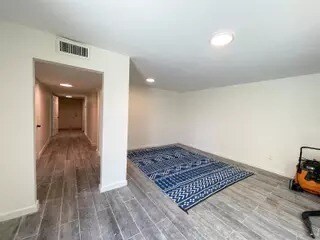 More Photos Of 205 E Railroad St, Vidor Office For Sale