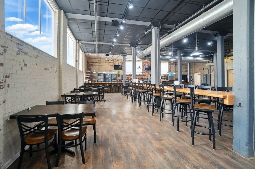 More Photos Of 109 N Hayne St, Monroe Apartments For Sale