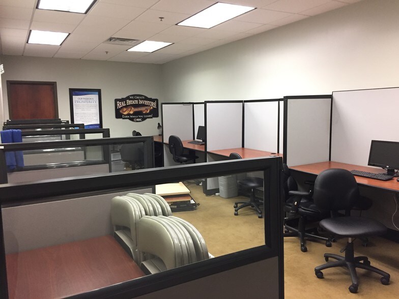 More Photos Of 480-518 W 800 N, Orem Medical For Lease