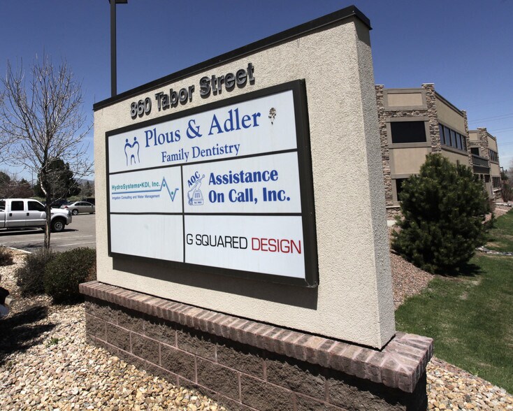 More Photos Of 860 Tabor St, Lakewood Office For Sale