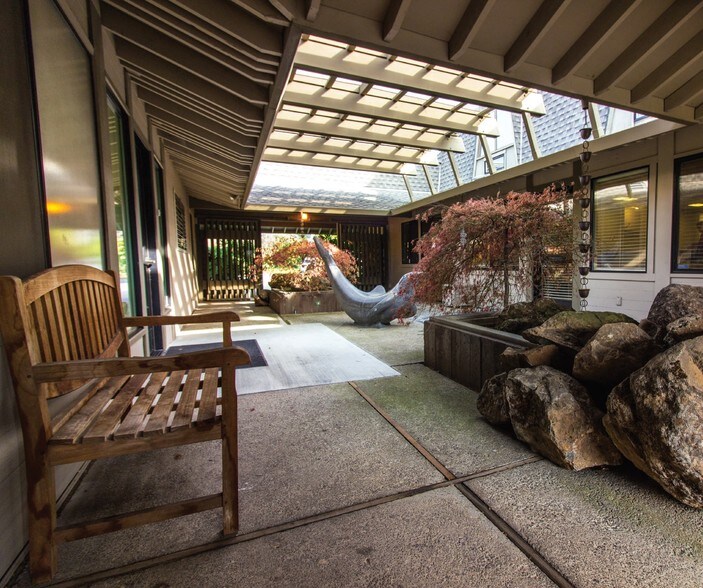 More Photos Of 2400 Las Gallinas Ave, San Rafael Medical For Lease