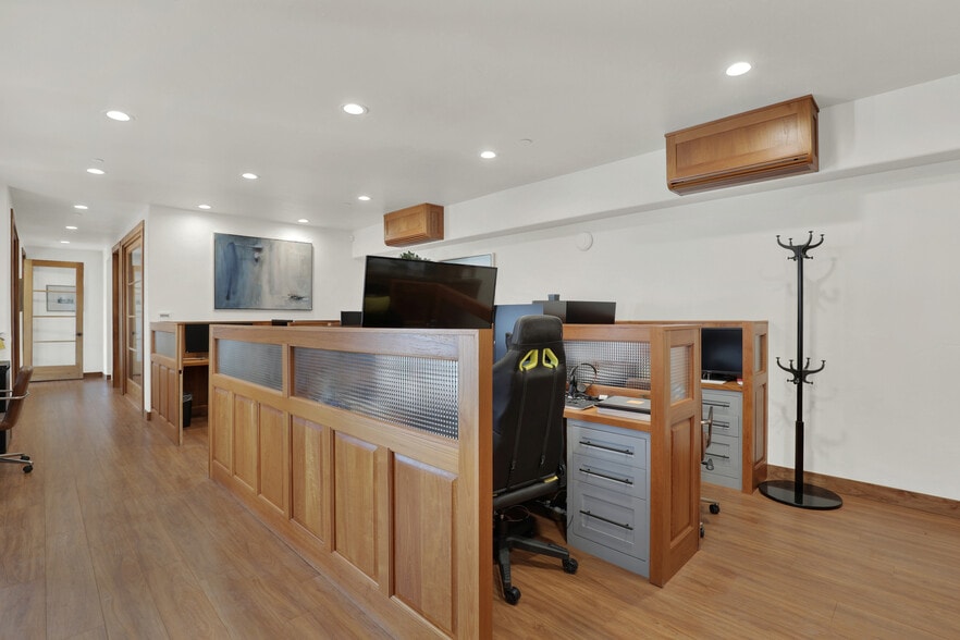 More Photos Of 1403 N El Camino Real, San Clemente Office For Lease