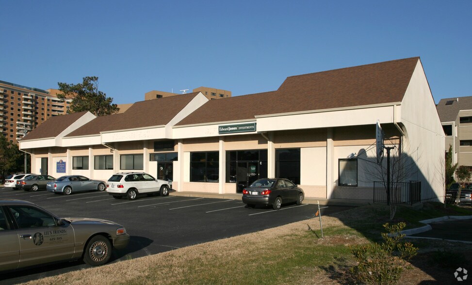 More Photos Of 3020 Shore Dr, Virginia Beach Office For Sale