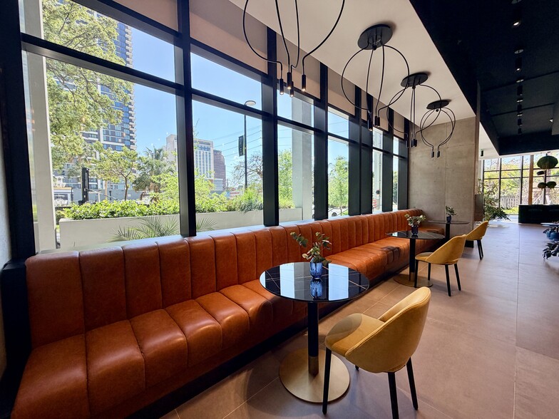 More Photos Of 460 SW 4th Ave, Fort Lauderdale Apartments For Lease