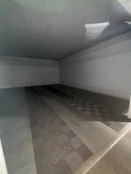 More Photos Of 3861-3870 West Rd, Cortland Auto Dealership For Sale