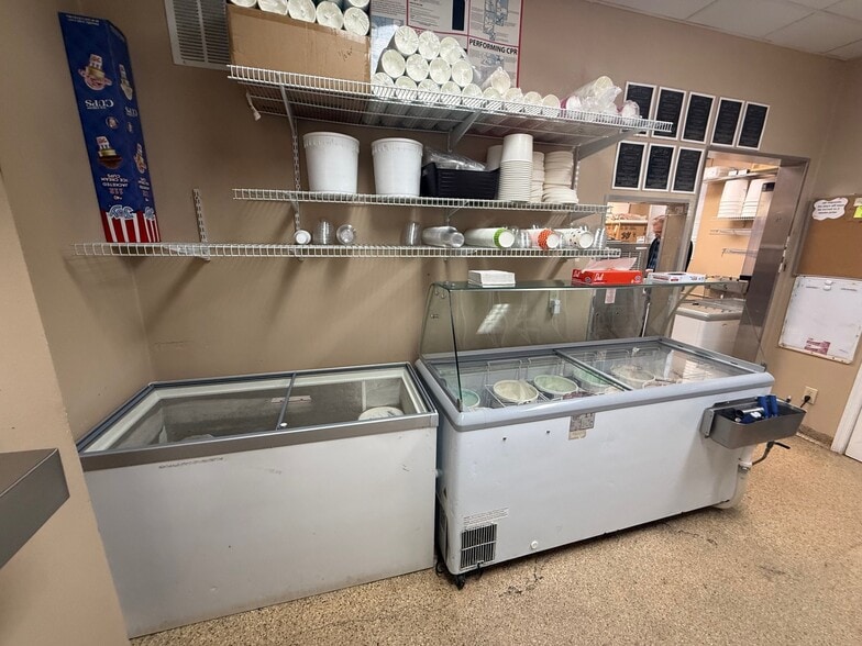 More Photos Of 2521 French Ave, Sanford Fast Food For Sale