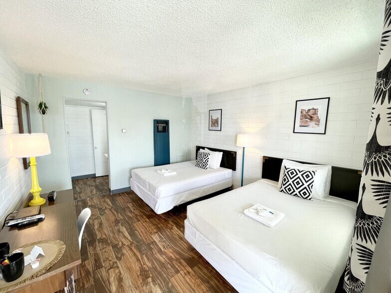 More Photos Of 22430 W Old Highway 66, Seligman Hospitality For Sale