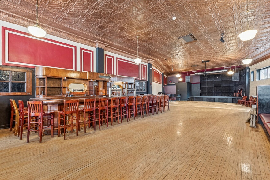 More Photos Of 7165 Germantown Ave, Philadelphia Restaurant For Lease