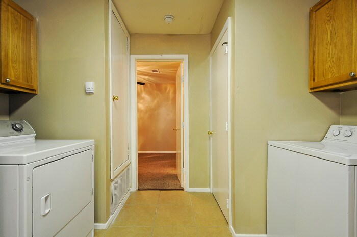 More Photos Of 2841 San Gabriel St, Austin Specialty For Sale