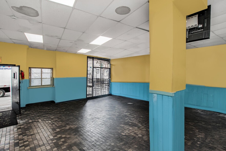 More Photos Of 2849 Fulton St, Brooklyn Storefront For Lease
