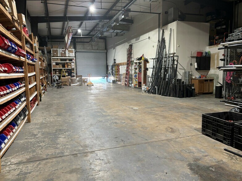 More Photos Of 1211 Commercial Park Dr, Tallahassee Warehouse For Sale