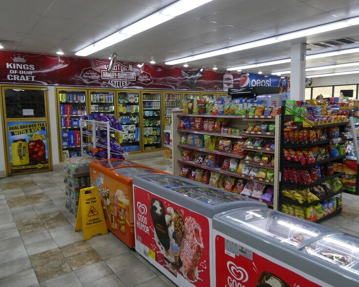 More Photos Of 4410 N Virginia St, Reno Convenience Store For Sale