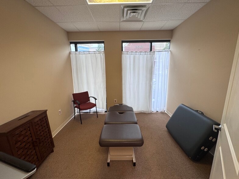 More Photos Of 40100-40150 Moring, Chapel Hill Office For Lease