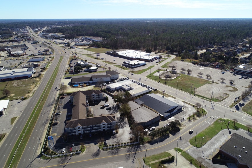 More Photos Of 3618 Sycamore Dairy Rd, Fayetteville Auto Dealership For Sale