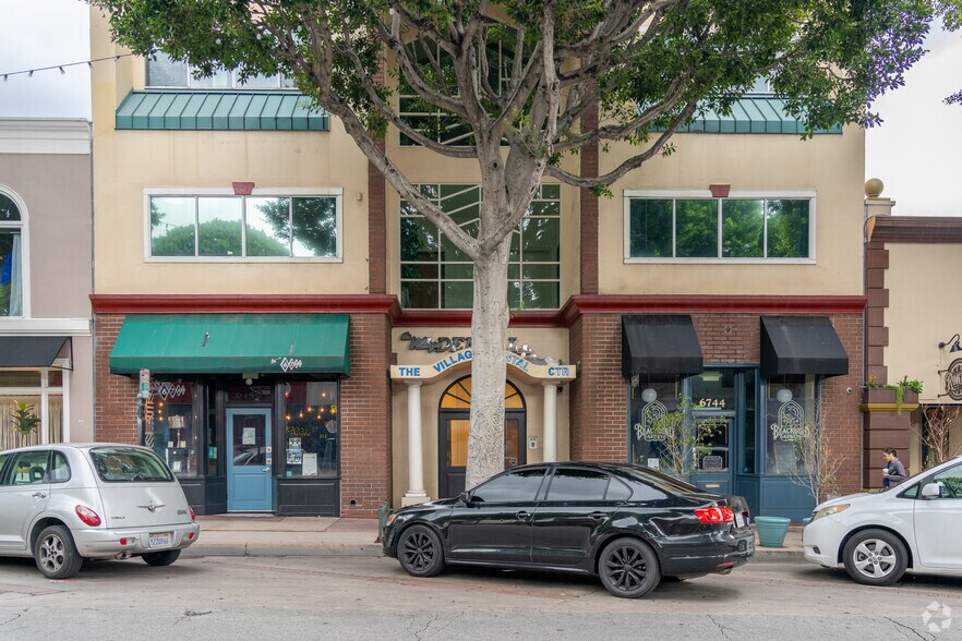 More Photos Of 6740-6744 Greenleaf Ave, Whittier Loft Creative Space For Lease