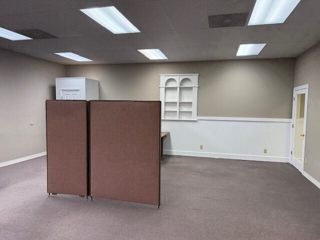 More Photos Of 112 W Lauderdale St, Tullahoma Office For Lease