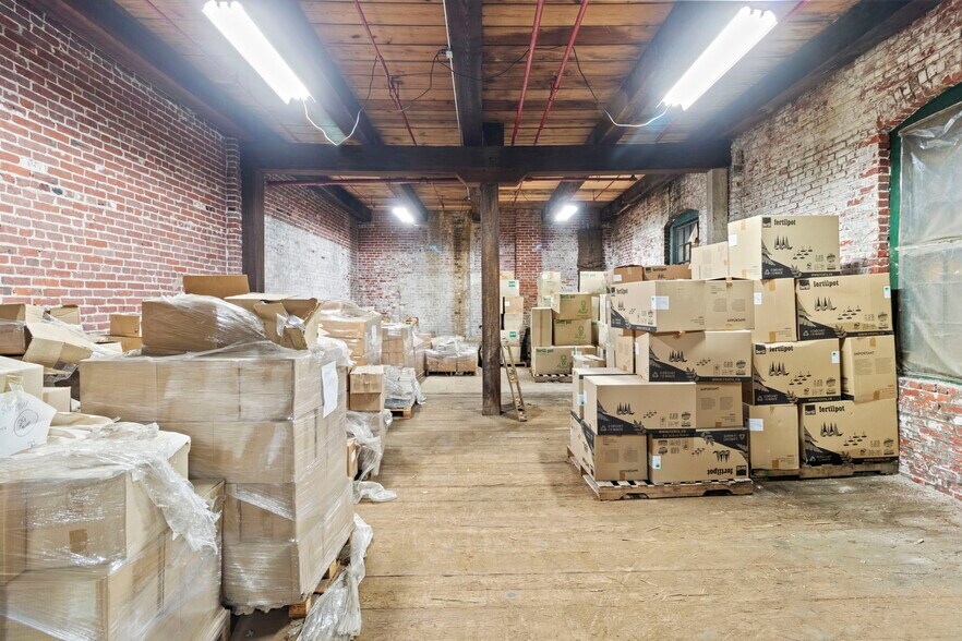 More Photos Of 2401-2439 N American St, Philadelphia Warehouse For Sale