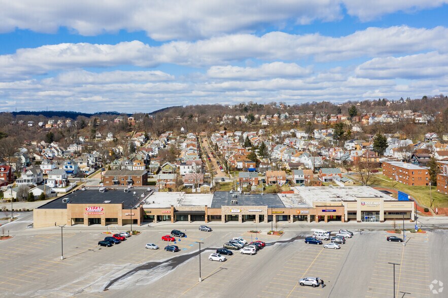 More Photos Of 200 Crafton Ingram Shopping Ctr, Pittsburgh Freestanding For Lease