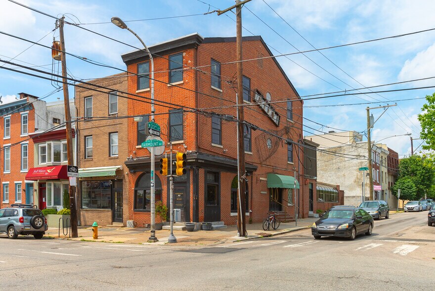 More Photos Of 2301 Fairmount Ave, Philadelphia Restaurant For Lease