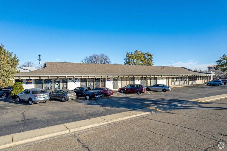 More Photos Of 917 S Main St, Longmont Office For Lease