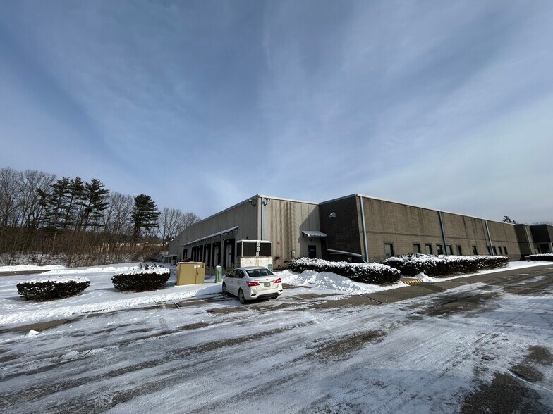 More Photos Of 45 Centre Rd, Somersworth Manufacturing For Lease
