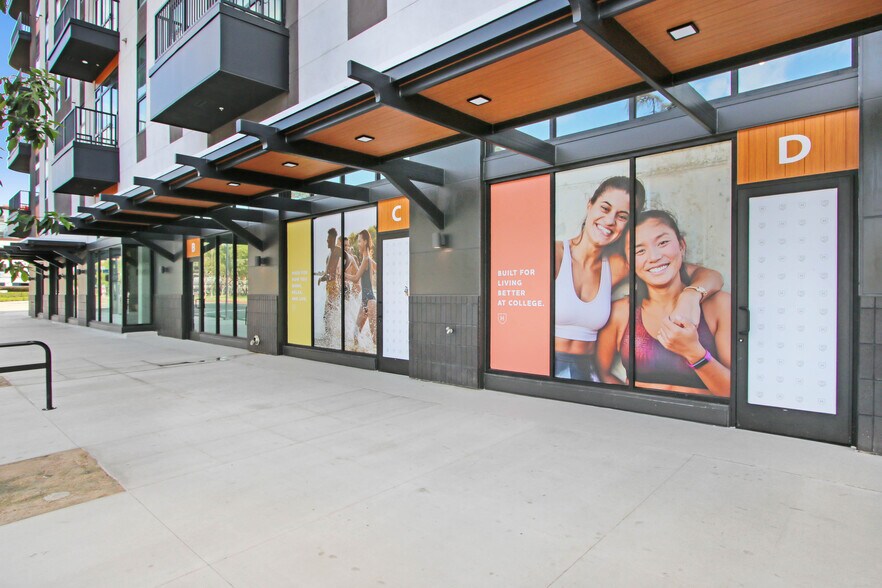 More Photos Of 3800 S Figueroa St, Los Angeles Apartments For Lease