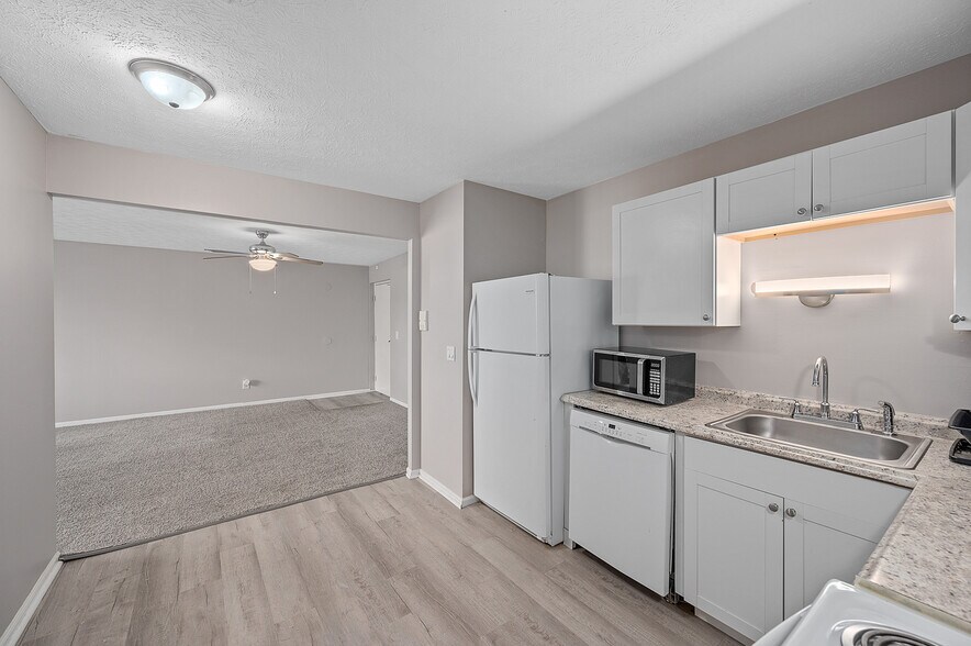 More Photos Of 7855-7859 Harrison Ave, Mount Healthy Apartments For Sale