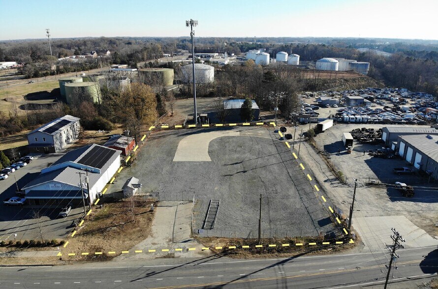 Primary Photo Of 6714 Freedom Dr, Charlotte Land For Lease