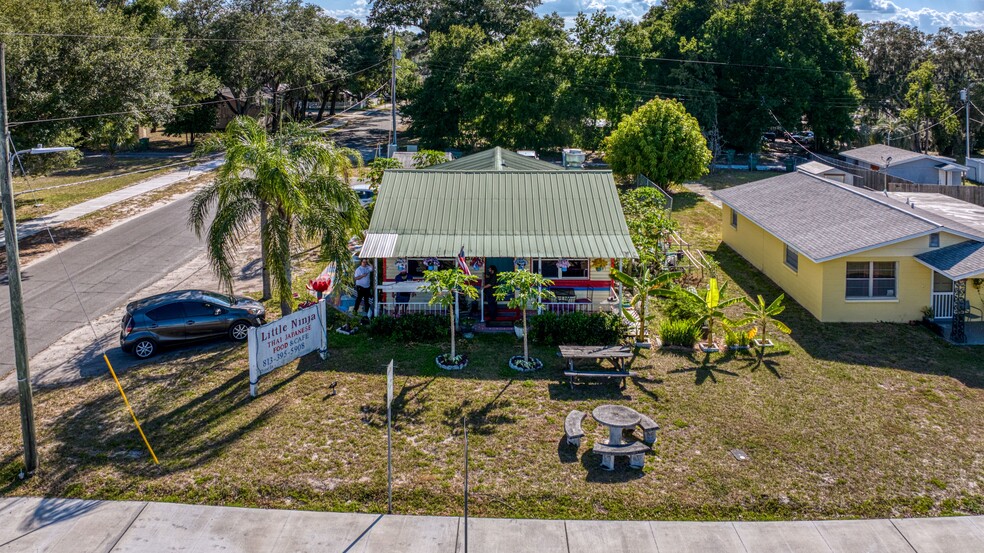 Primary Photo Of 5709 6th St, Zephyrhills Restaurant For Sale