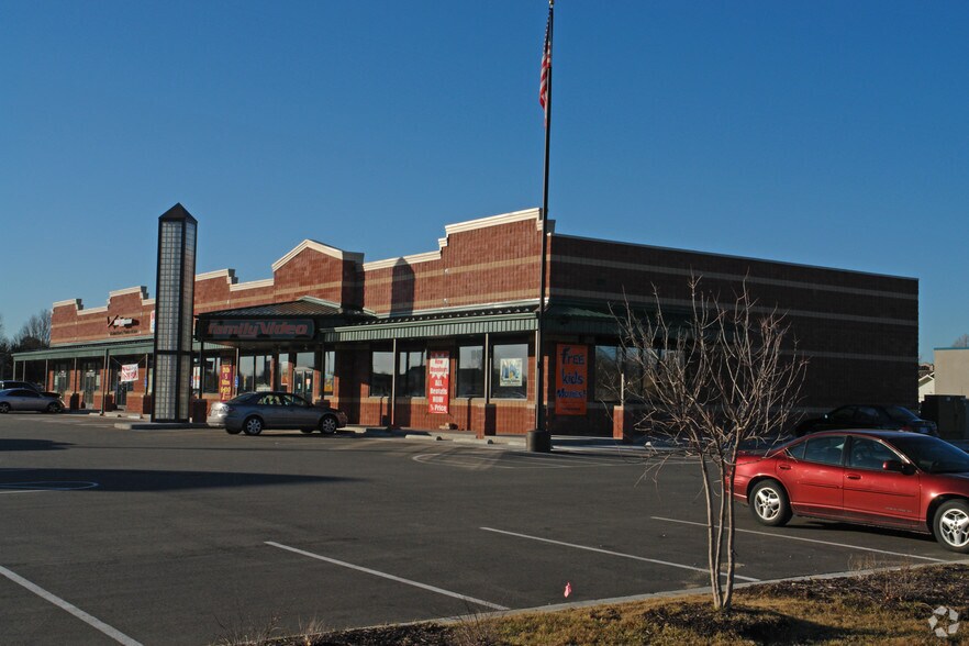 More Photos Of 10410 W Maple St, Wichita Unknown For Lease