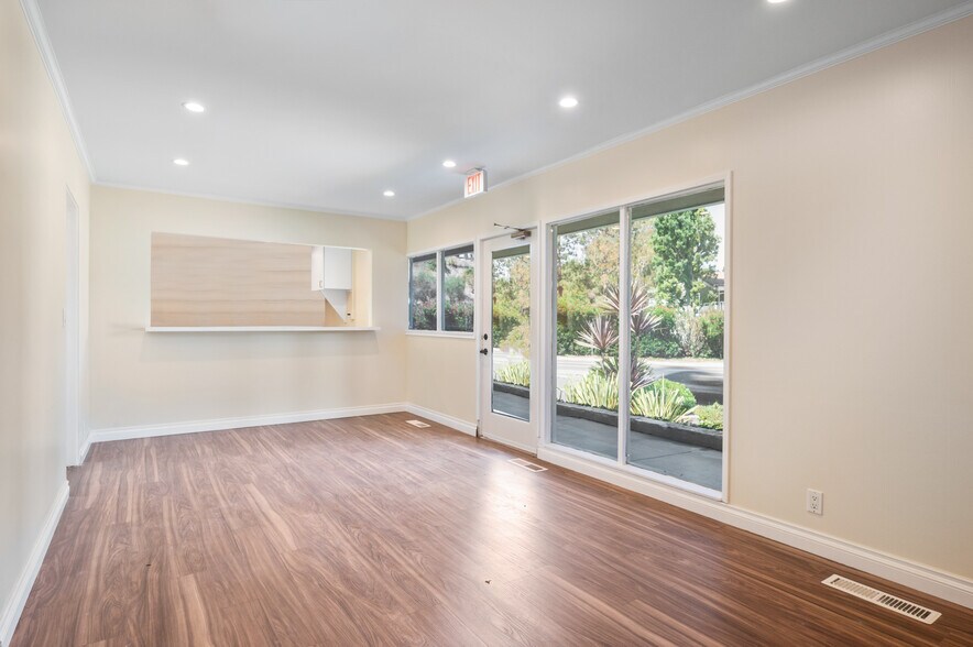 More Photos Of 26510-26516 Crenshaw Blvd, Rolling Hills Medical For Lease