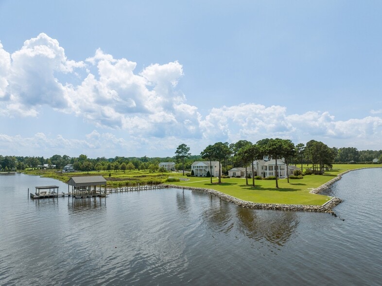 More Photos Of 220 Pungo Shores, Belhaven Lodge Meeting Hall For Sale