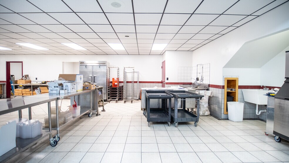 More Photos Of 29 Angel Dr, Leechburg Refrigeration Cold Storage For Sale