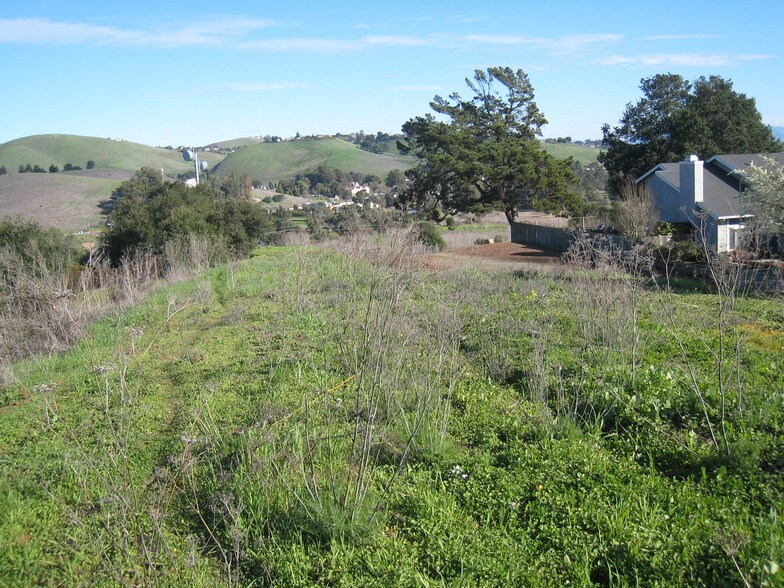 More Photos Of SHADY Ln @ Wildflower Ave., Vallejo Land For Sale