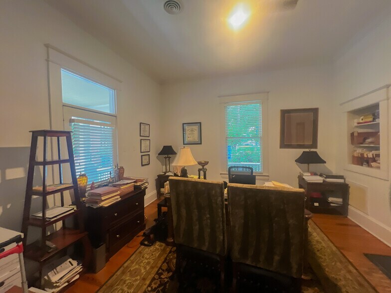More Photos Of 221 Glenwood Ave, Raleigh Office For Sale