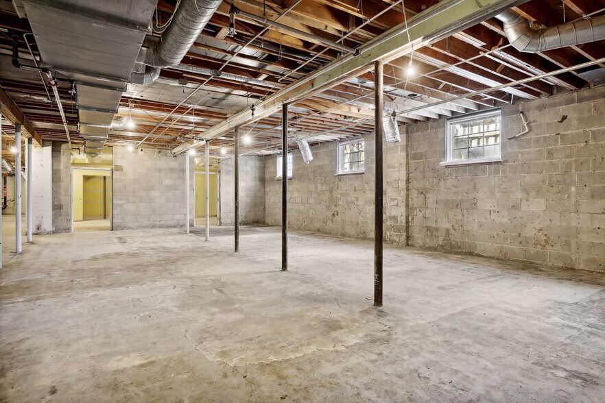 More Photos Of 1671 Summit Ave, Saint Paul Religious Facility For Sale