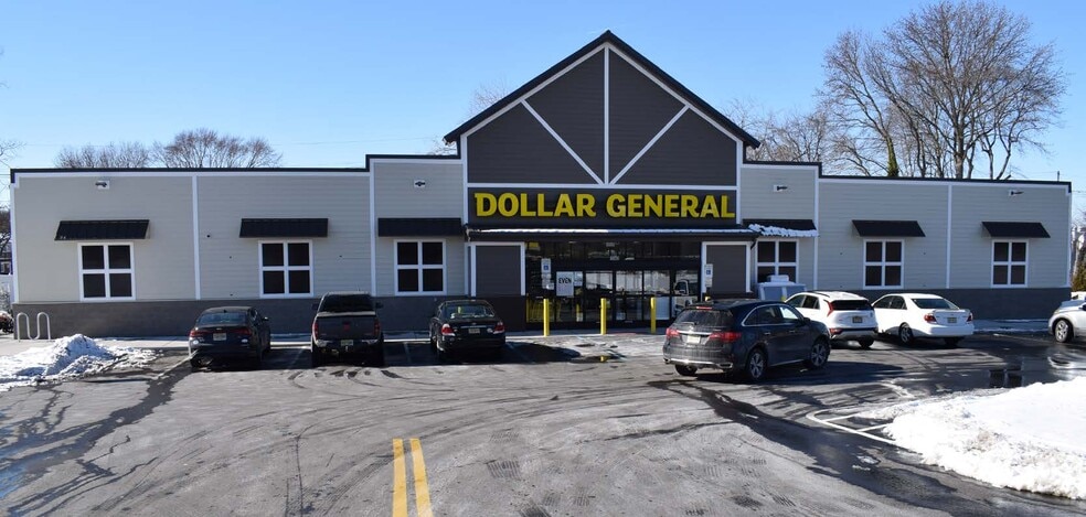 More Photos Of 6046 E Taft Rd, North Syracuse Freestanding For Sale