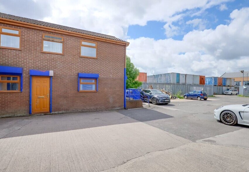 Unit 1 Summerfield Rd, Bolton, LAN BL3 2NQ Office For Lease