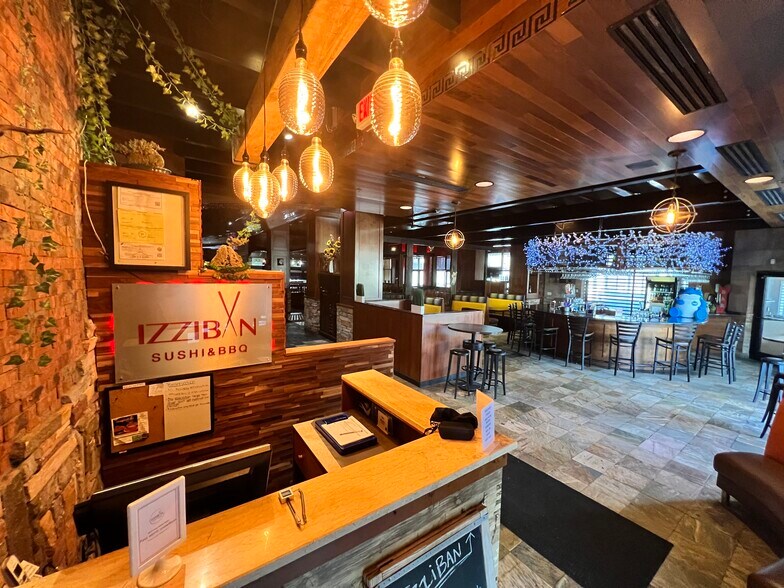 More Photos Of 6996 Piazza Grande Ave, Orlando Office For Sale