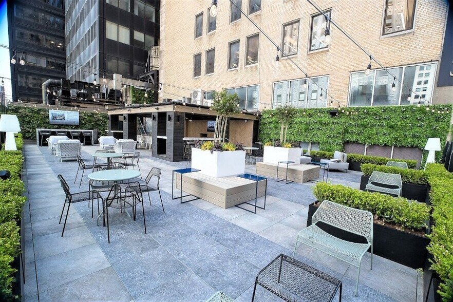 More Photos Of 369 Lexington Ave, New York Office For Lease