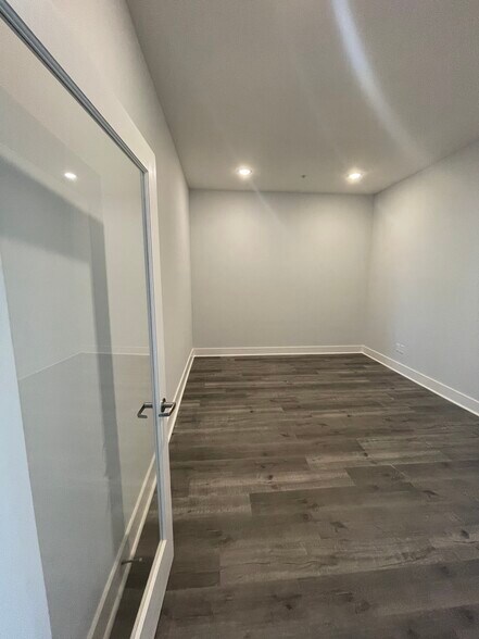 More Photos Of 337 Airport Rd, Auburn Office Residential For Lease