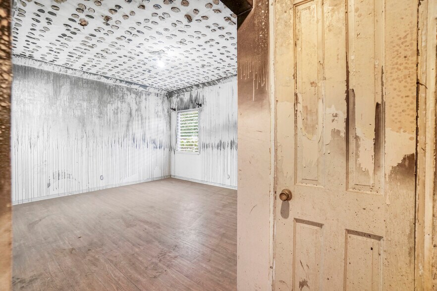 More Photos Of 728 S Genesee Ave, Los Angeles Apartments For Sale