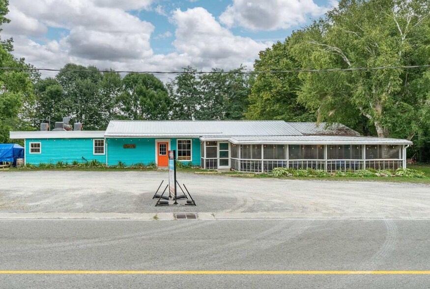 More Photos Of 1705 County Road 12, Picton Restaurant For Sale