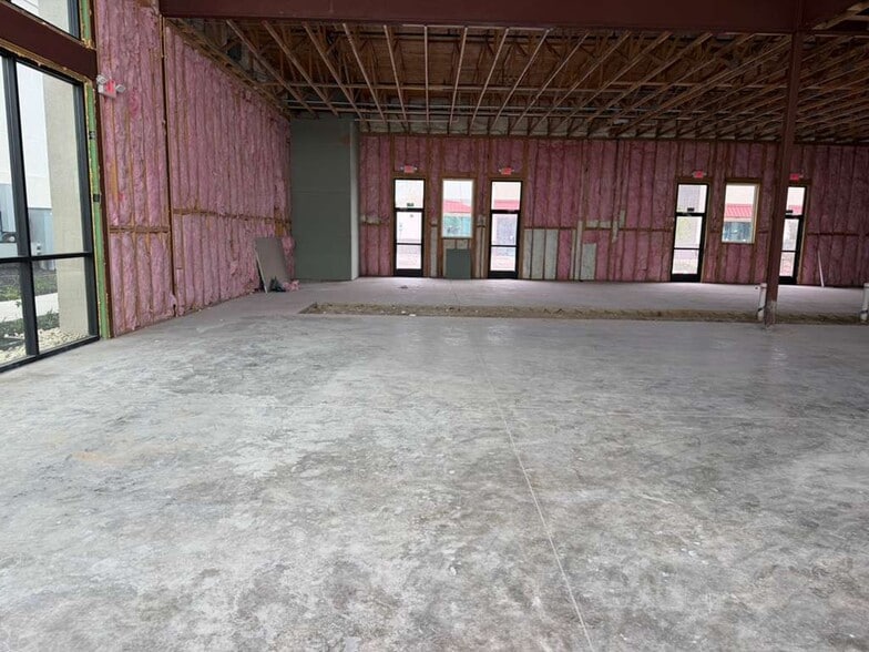 More Photos Of 10202 Coit Rd, Frisco Freestanding For Lease