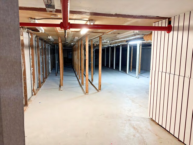 More Photos Of 504 - 506 Broadway, Bayonne Storefront Retail Office For Sale