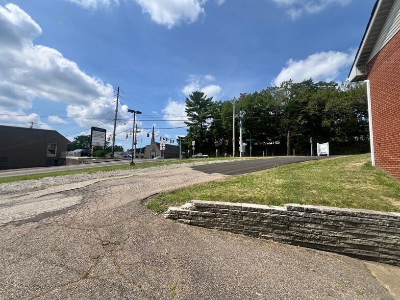 More Photos Of 8200 Perry Hwy, Pittsburgh Freestanding For Sale