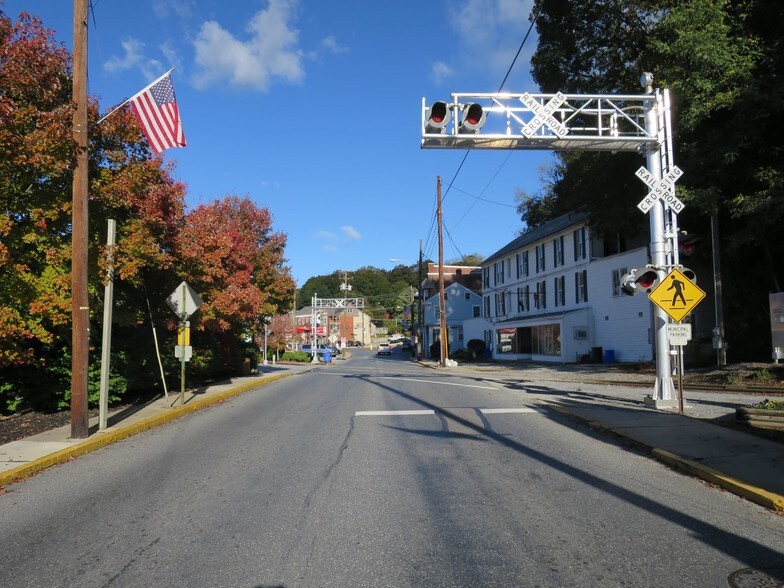 More Photos Of 14 Main St, Glen Rock Restaurant For Sale