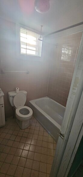 More Photos Of 2709 Bransford Ave, Nashville Office Residential For Sale